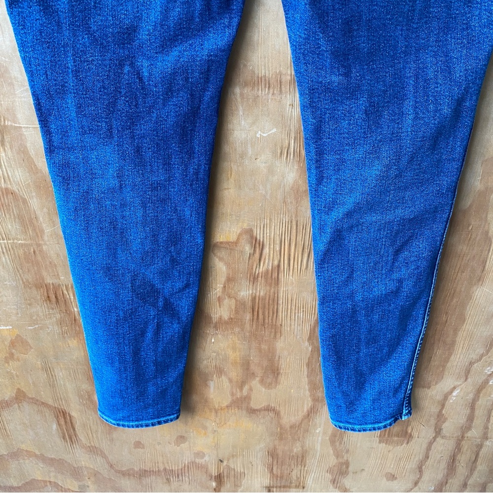Madewell High-Rise Skinny Jeans in Dark Blue - Picture 7 of 16